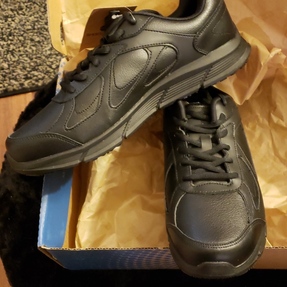 Work shoes